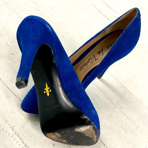 POUR LA VICTOIRE- BLUE SUEDE SHOES 💙 - Picture 2 of 4